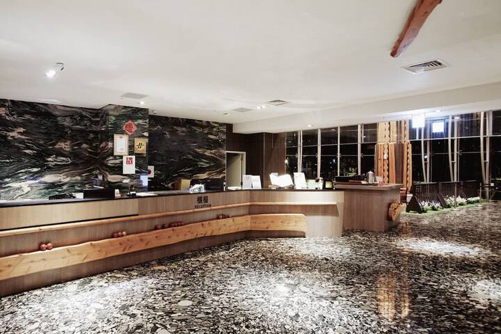 Hotel Interior 4 of 153