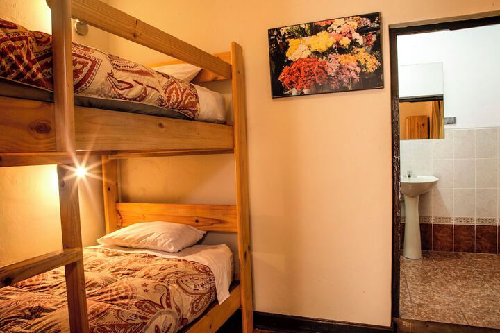 Room 22 of 34