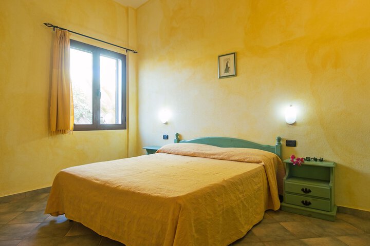 Room 17 of 52