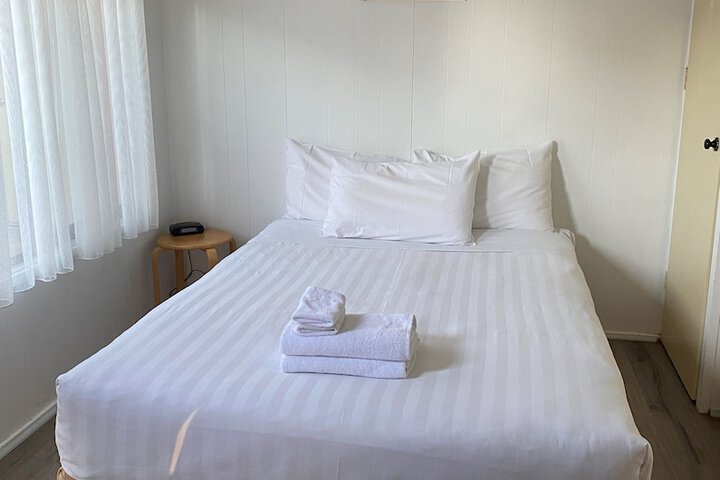 Room 13 of 73