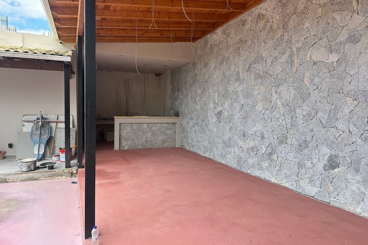 Property Grounds 23 of 28