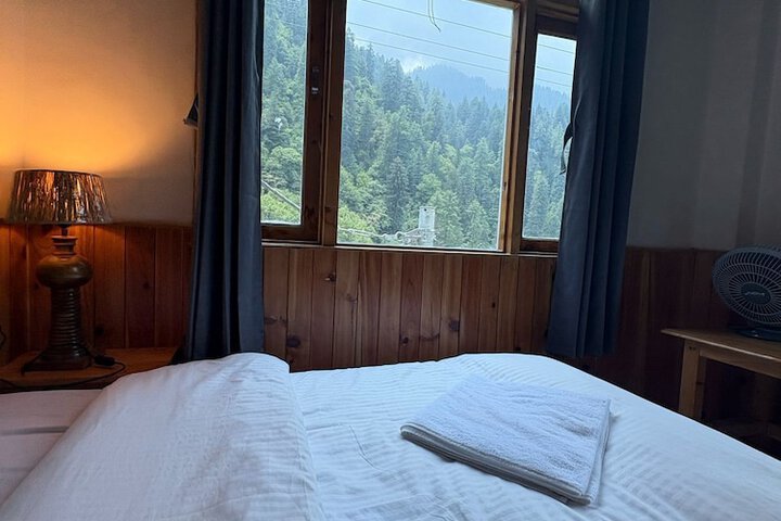 Room 4 of 21