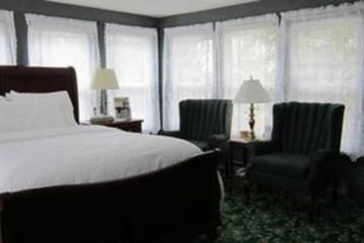 Room 14 of 27
