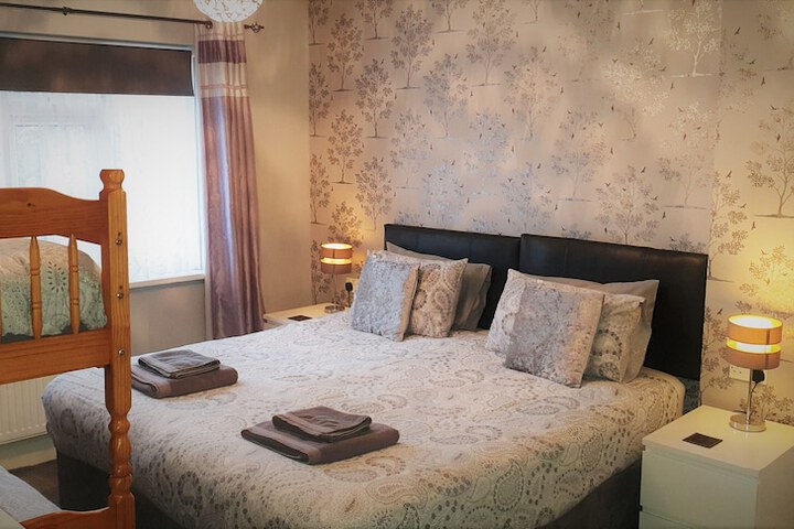 Room 12 of 51