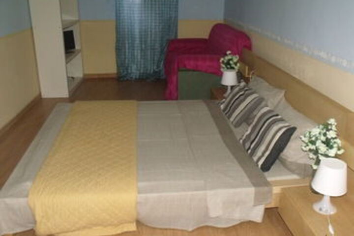 Room 14 of 56