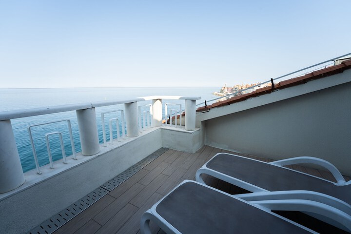 Terrace/Patio 52 of 132