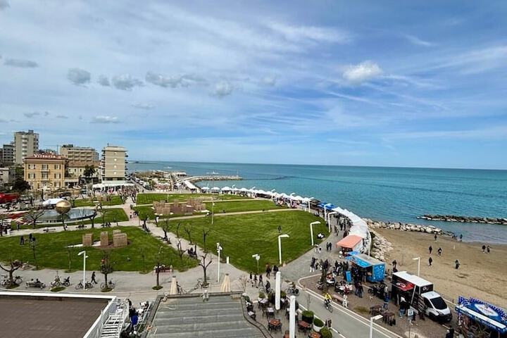 Beach/ocean view