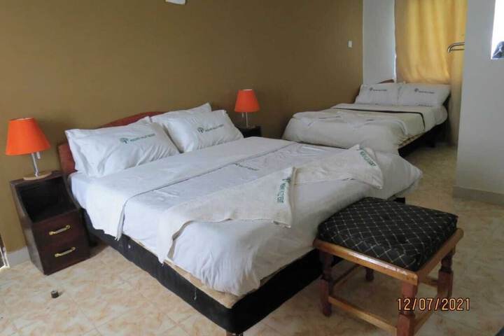 Room 4 of 26