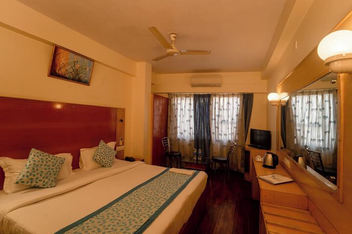 Room 7 of 14