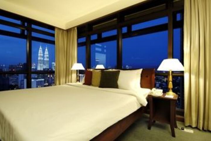 Room 49 of 83