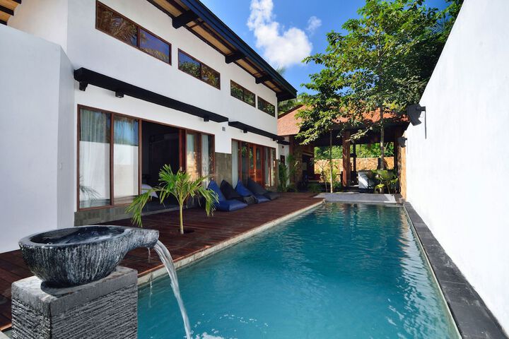Pool 56 of 75