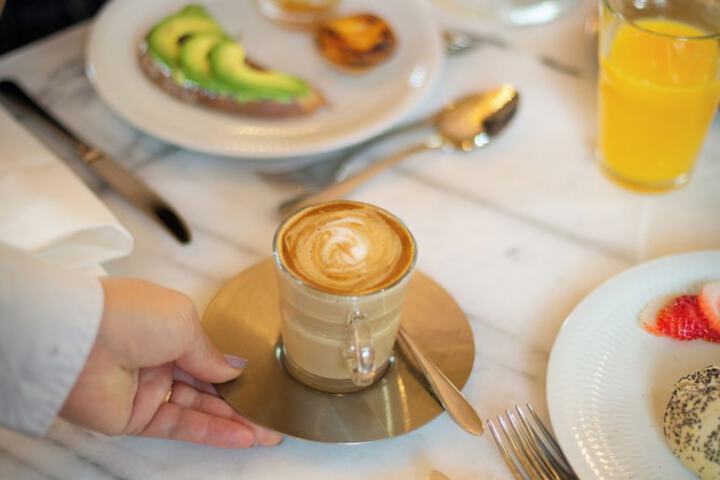 Breakfast/Coffee Service 58 of 74