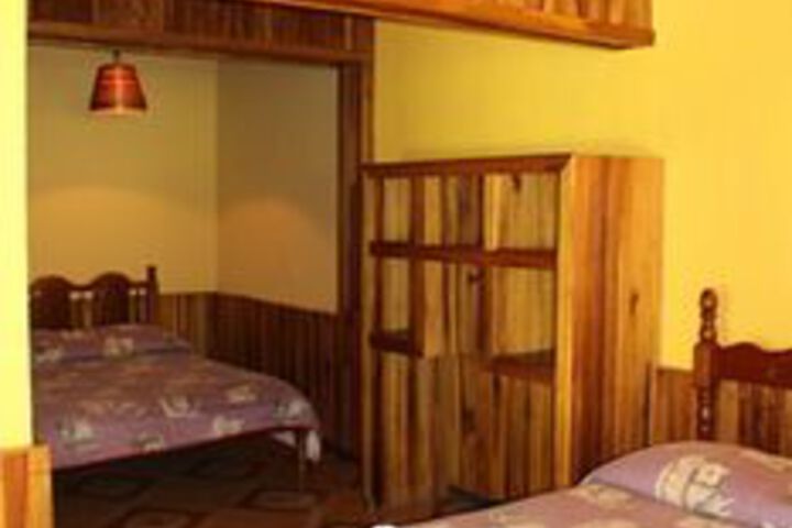 Room 13 of 20