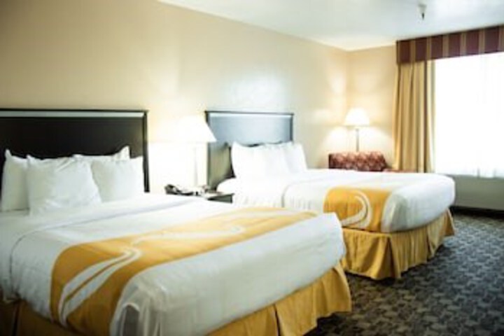 Room 11 of 24