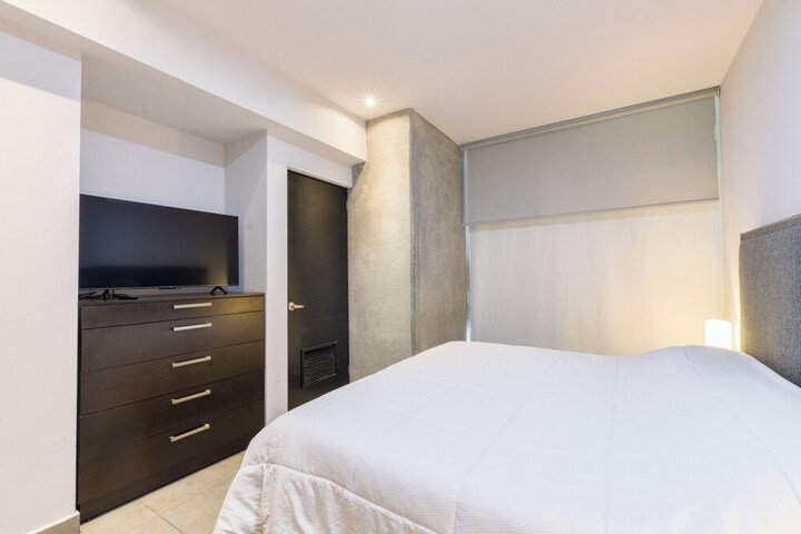Room 55 of 224