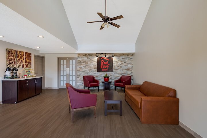 Hotel Interior 6 of 31