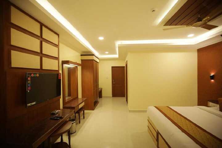 Room 6 of 35