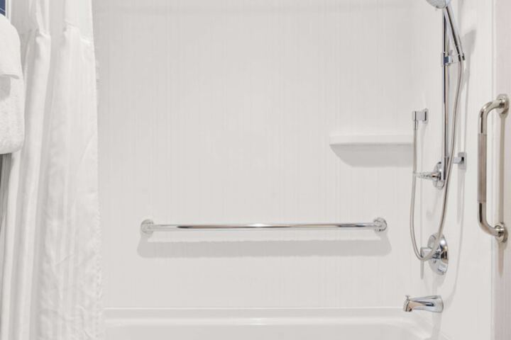 Bathroom shower