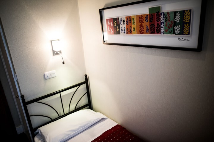 Room 44 of 121