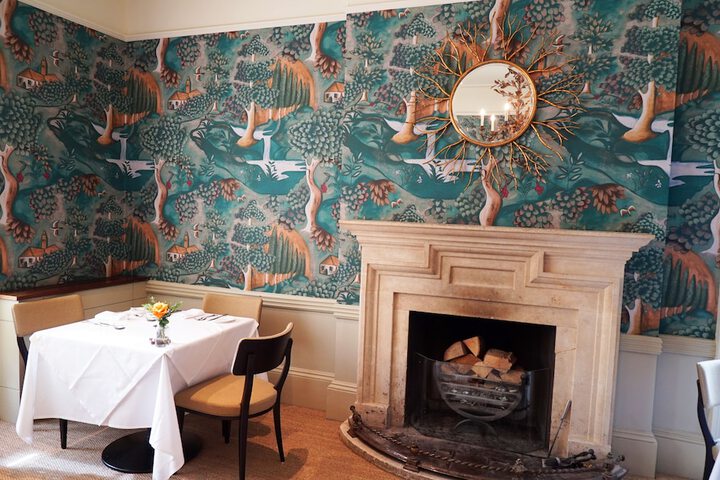 Dining 60 of 80