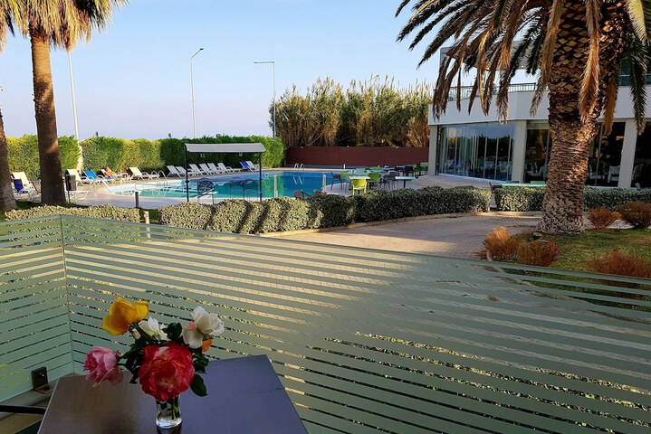 Terrace/Patio 11 of 49