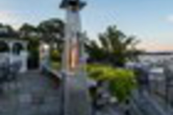 Terrace/Patio 104 of 111