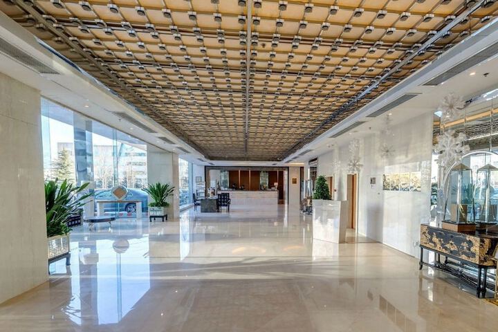 Lobby Entry
