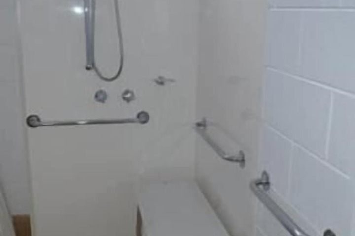 Room 16 of 16