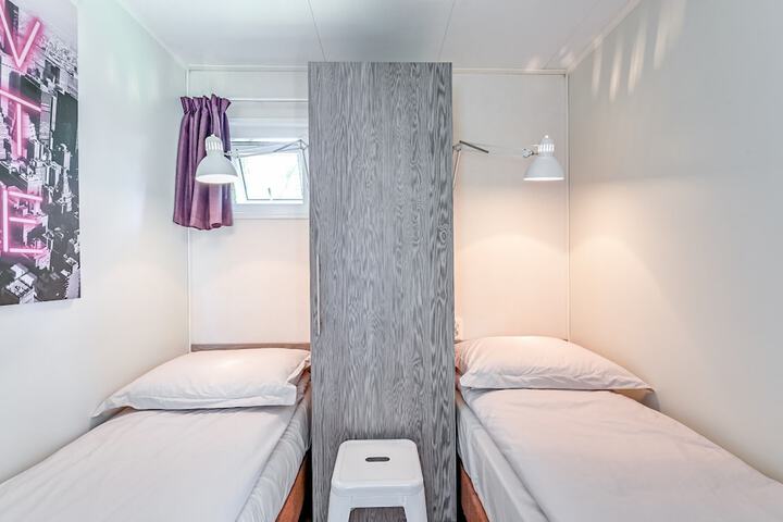 Room 7 of 29