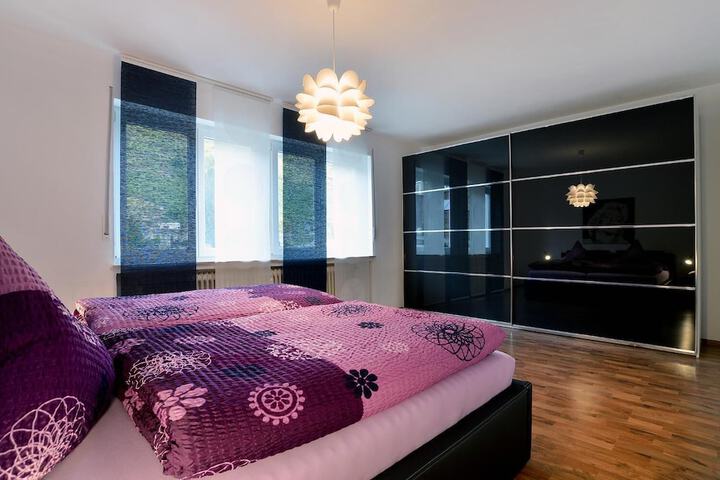 Room 14 of 50