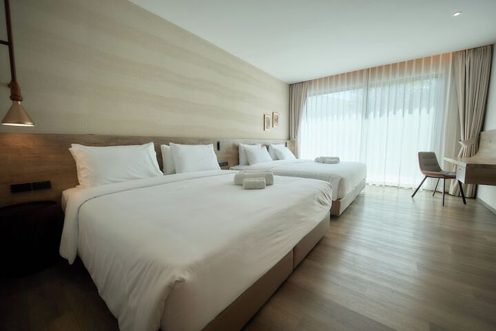 Room 18 of 39