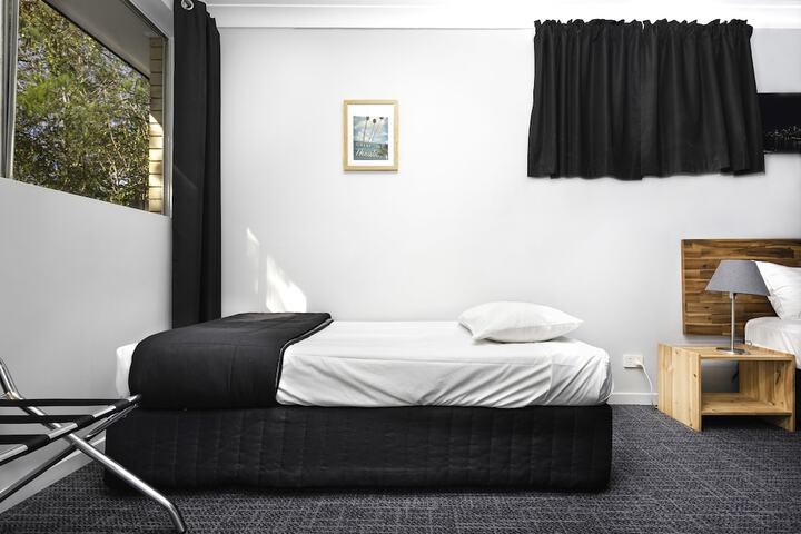 Room 26 of 31