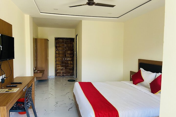 Room 15 of 51