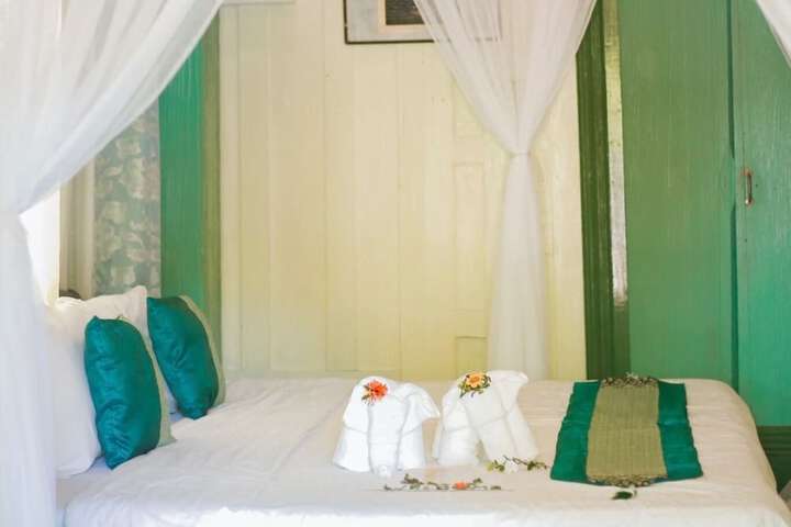 Room 85 of 268