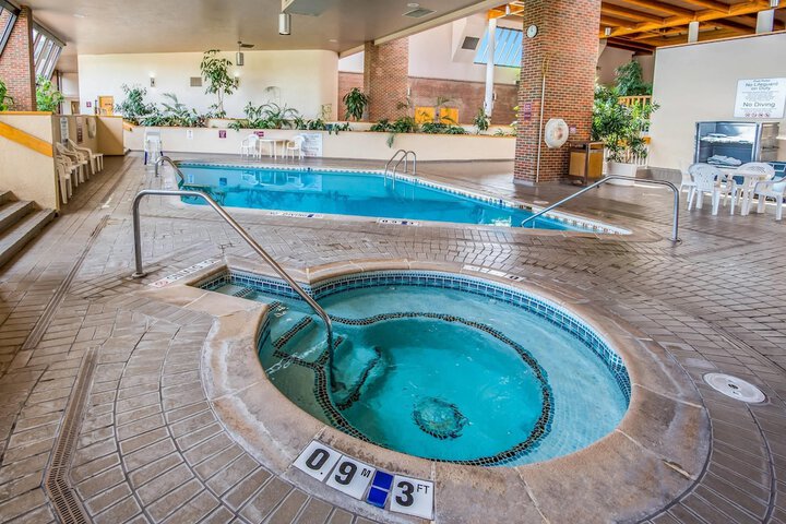 Pool 51 of 90