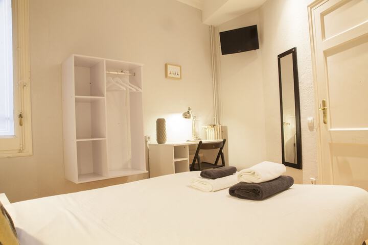 Room 15 of 71