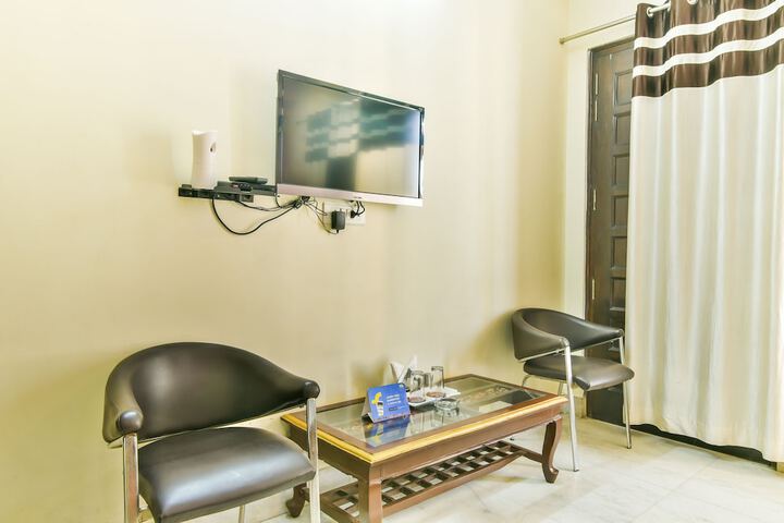 Room 8 of 23