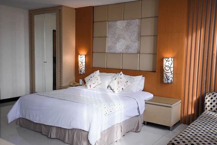 Room 26 of 56
