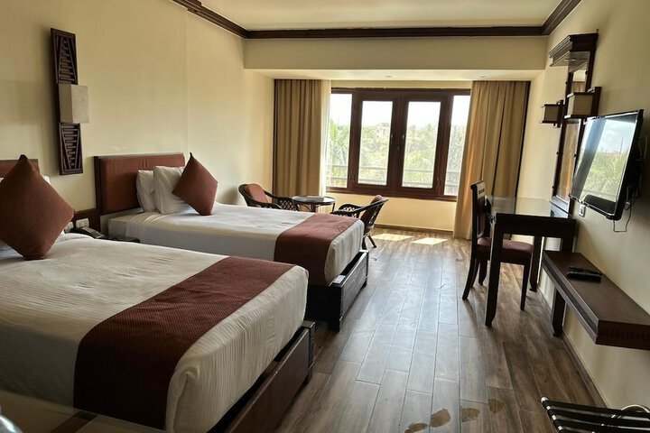 Room 9 of 74