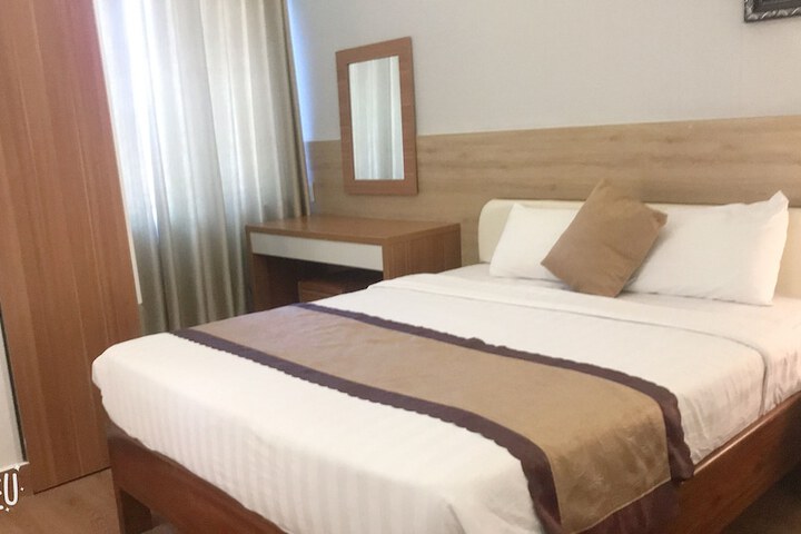 Room 17 of 43