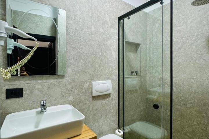 General 14 of 100