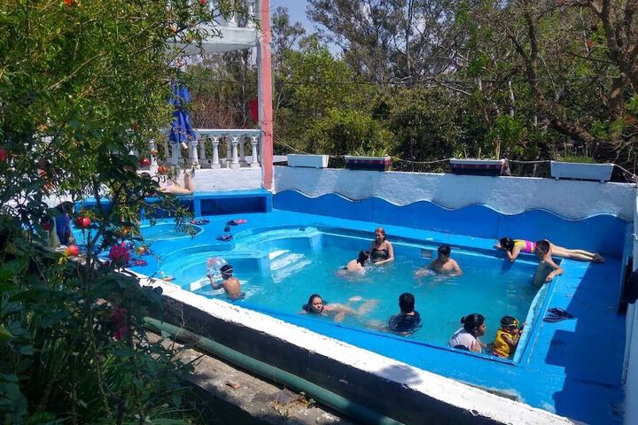 Pool 12 of 14