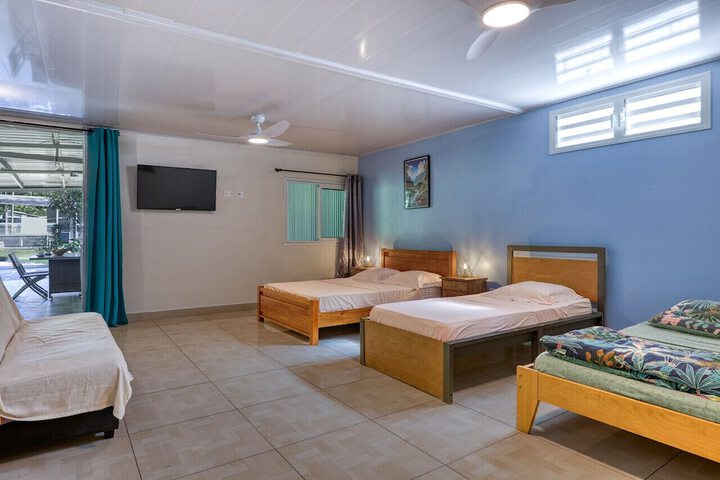 Room 2 of 19