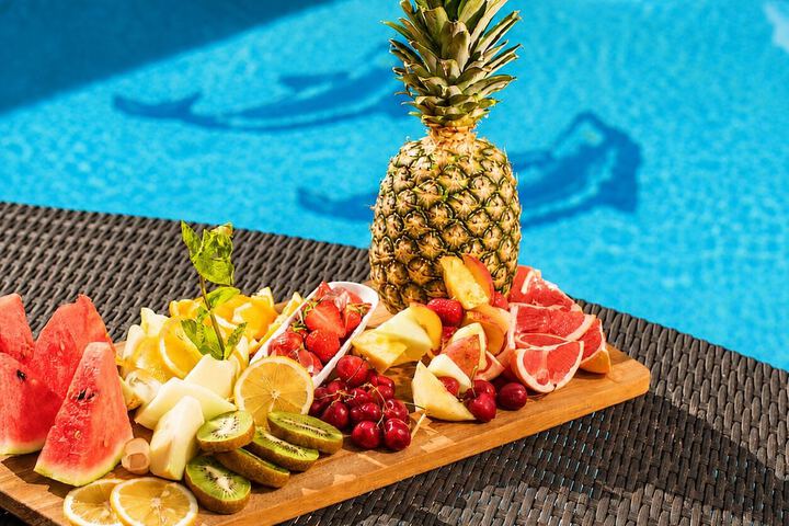 Pool Hotel
