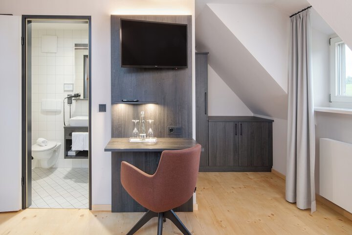 Room 20 of 54