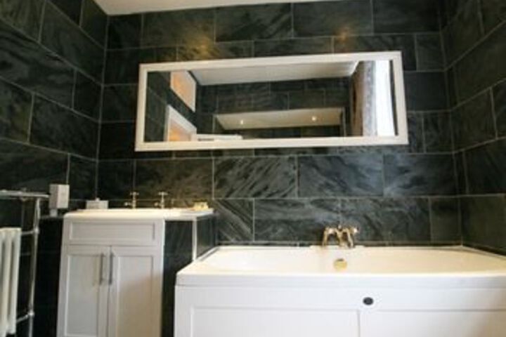 Room 15 of 29