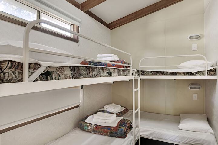 Room 14 of 89