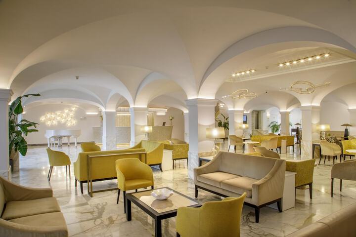Hotel Interior 4 of 80