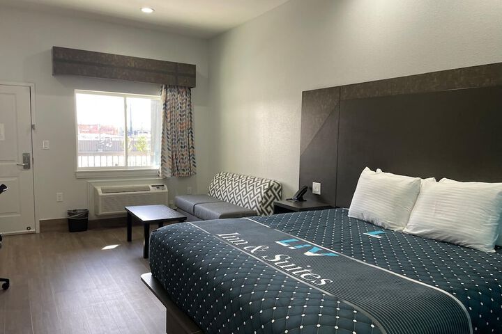 Room 21 of 70