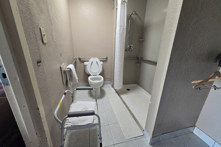 Clean Restrooms